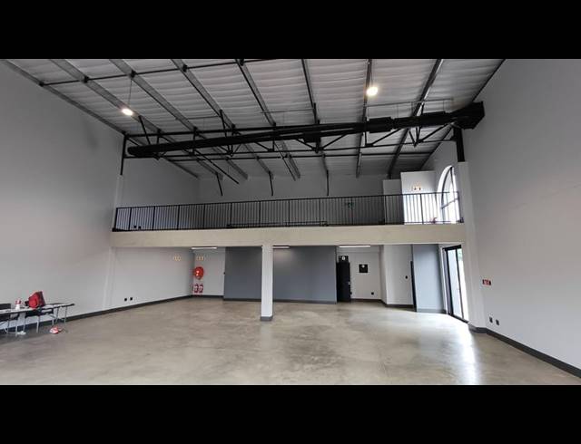 BUSINESS PROPERTY TO RENT IN ROOIHUISKRAAL